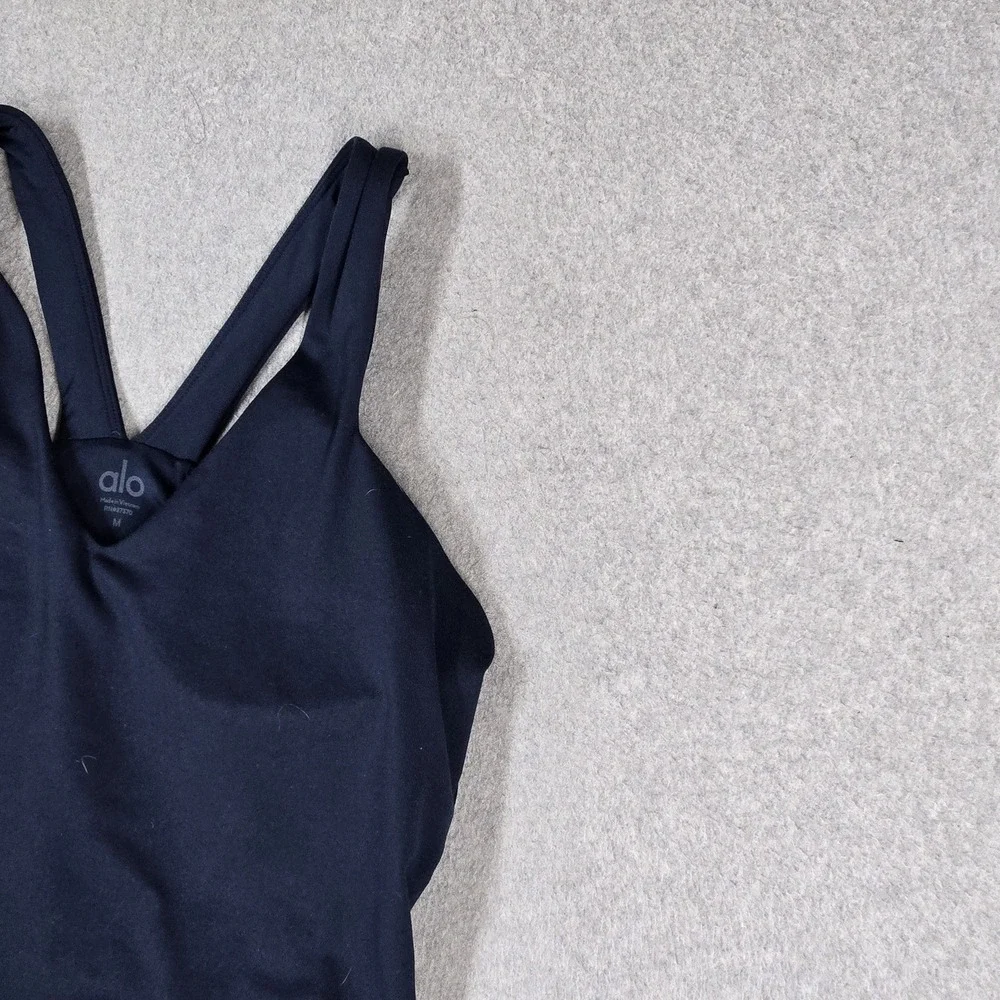 Alo Women Activewear Bra Medium Navy Wireless Racerback Crop Tank Shelf Bra